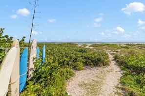 Interior - Beach & Resort Access - Pet Friendly w/ Fire Pit (Cocoa Beach)