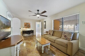 Interior - Beach & Resort Access - Pet Friendly w/ Fire Pit (Cocoa Beach)