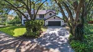 Villa (5 Bedrooms) | Interior - Rustic Hideaway - Great Location + Pet Friendly! (Windermere)