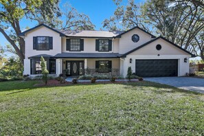 Villa (5 Bedrooms) | Interior - Rustic Hideaway - Great Location + Pet Friendly! (Windermere)