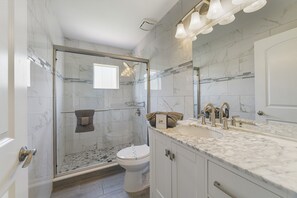 Villa (4 Bedrooms) | Interior - Emerald Garden - Resort - 15 Min to Disney - Pets (Kissimmee)