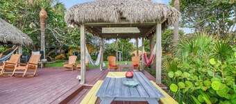 Beach & Resort Access - Pets, Games & Fire Pit