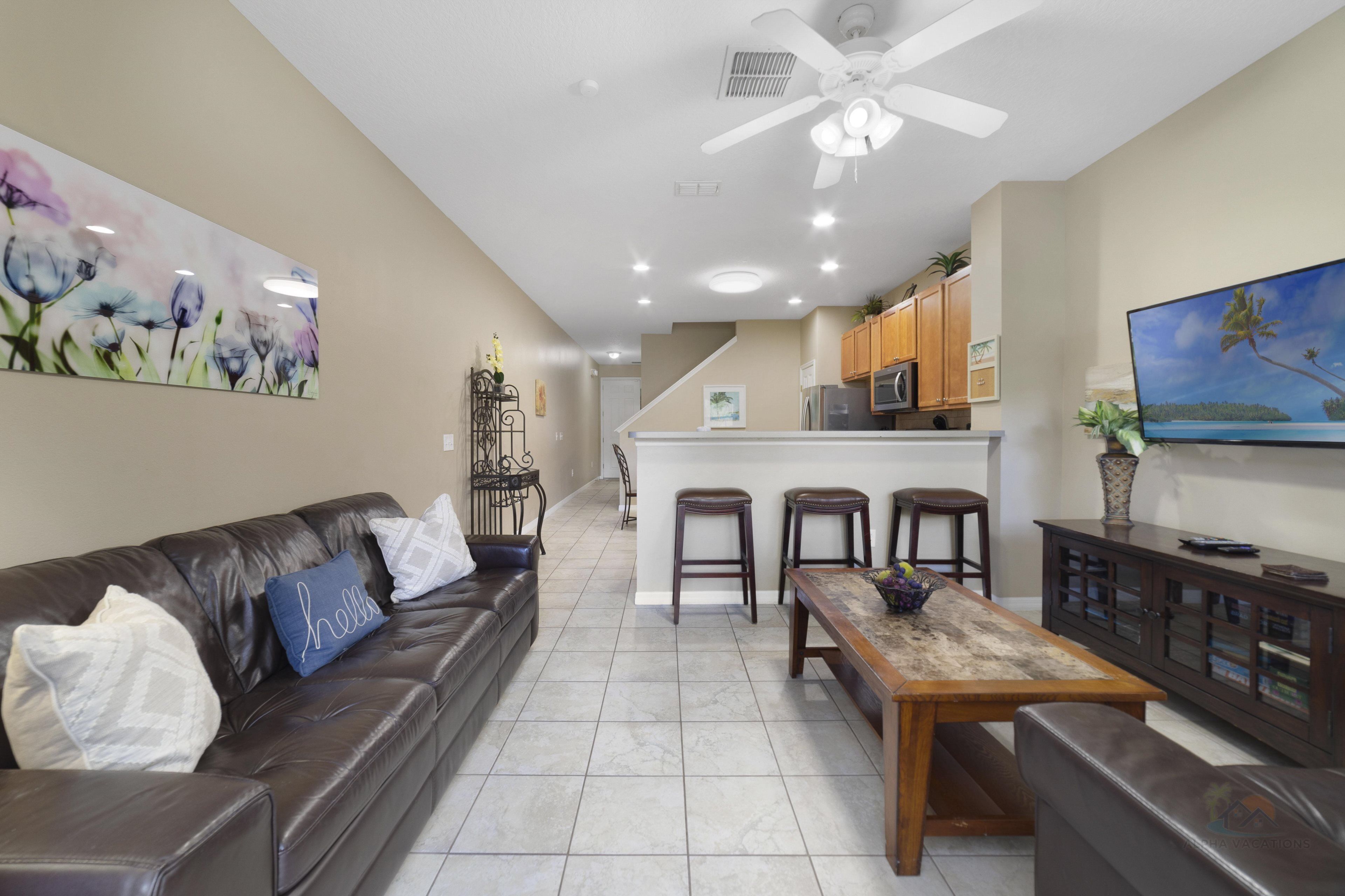 House (3 Bedrooms) | Interior