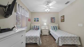 House (3 Bedrooms) | Interior