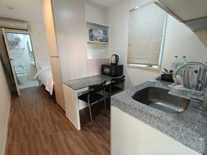 WiFi, bed sheets - Cozy studio in fabulous Abu Dhabi perfect for your getaway (Abu Dhabi)