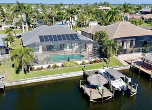 A heated pool - TOP FLORIDA's Villa Mauritius (Cape Coral)