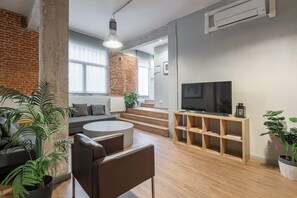 Smart TV - Superior Apartment Prosperidad (Madrid)