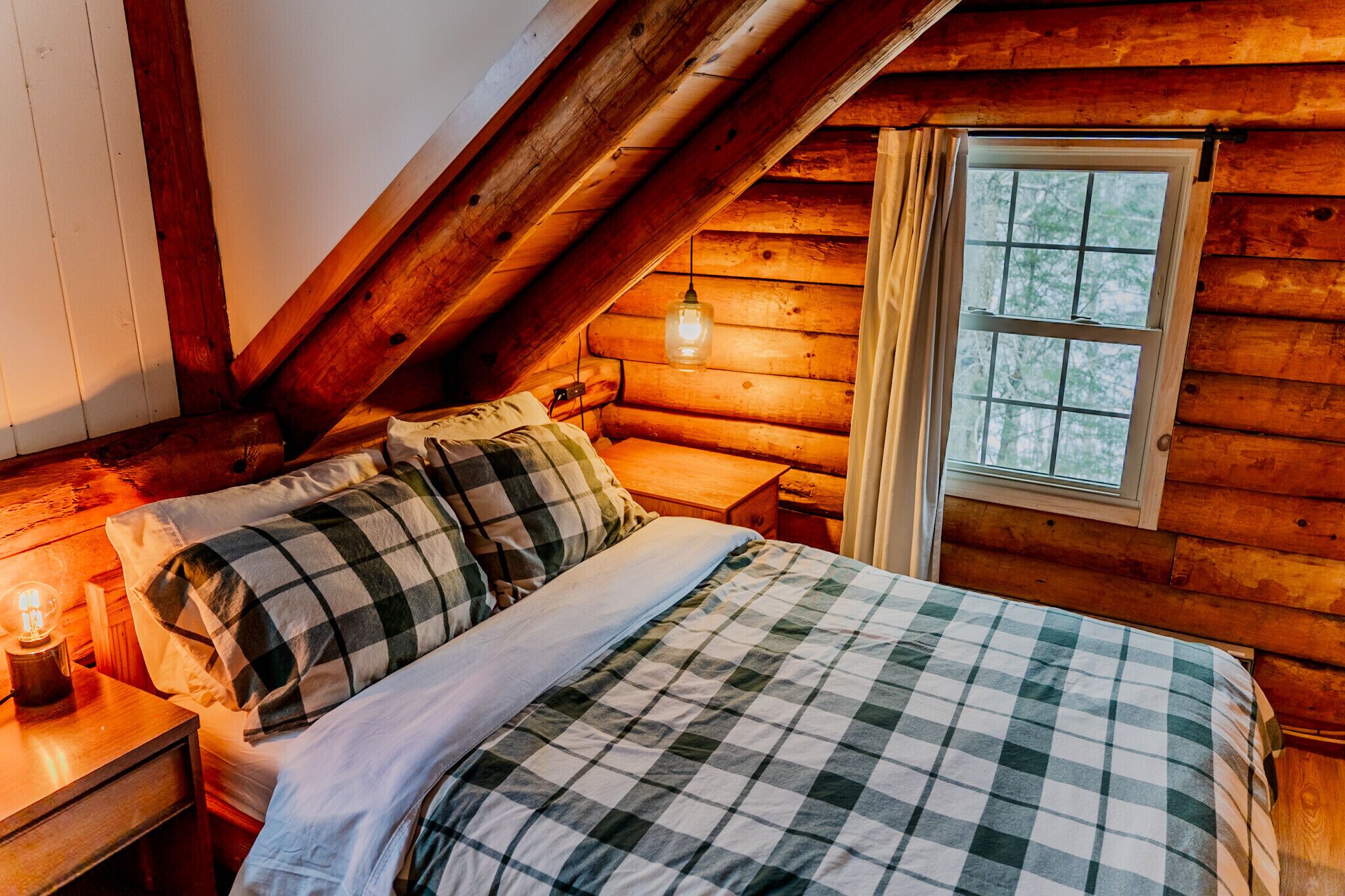 4 chambres, Wi-Fi gratuit, draps fournis