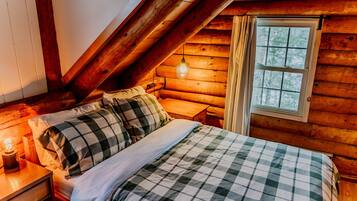 4 bedrooms, free WiFi, bed sheets