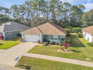 Exterior - Golf Course Retreat in NSB (New Smyrna Beach)