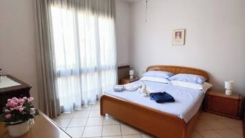 Ferro/asse da stiro, Wi-Fi, lenzuola