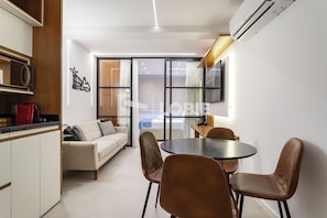 Deluxe Apartment | Laptop workspace, free WiFi - Lobie Glória Del'Art (Rio de Janeiro)