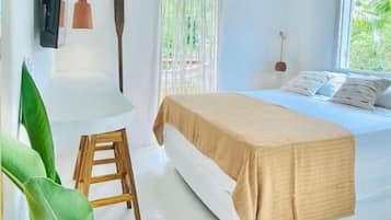 Luxury Double Room | Individually decorated, free WiFi, bed sheets