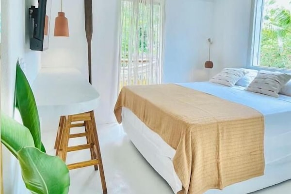 Luxury Double Room | Individually decorated, free WiFi, bed sheets