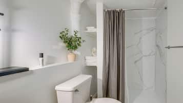Hair dryer, towels