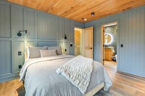 4 Schlafzimmer, Schreibtisch, Bügeleisen/Bügelbrett, Internetzugang