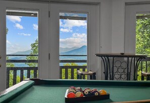 Games room - Sky High Mtn. Views - Steps from Downtown Gatlinburg, Ober Mtn. & Chalet Village (Gatlinburg)