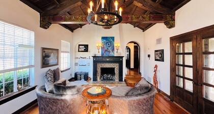 Historic Spanish Home, minutes from Everything!