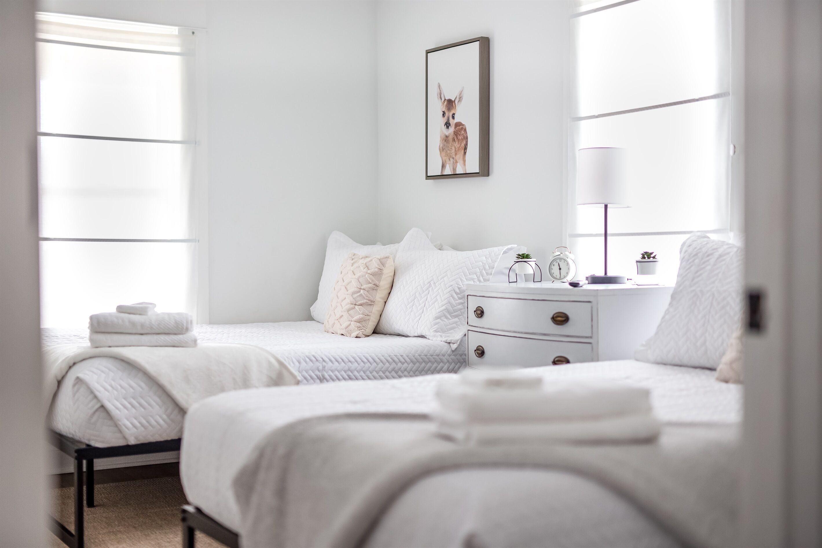 Iron/ironing board, free WiFi, bed sheets