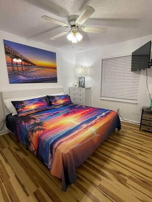3 bedrooms, iron/ironing board, WiFi, bed sheets