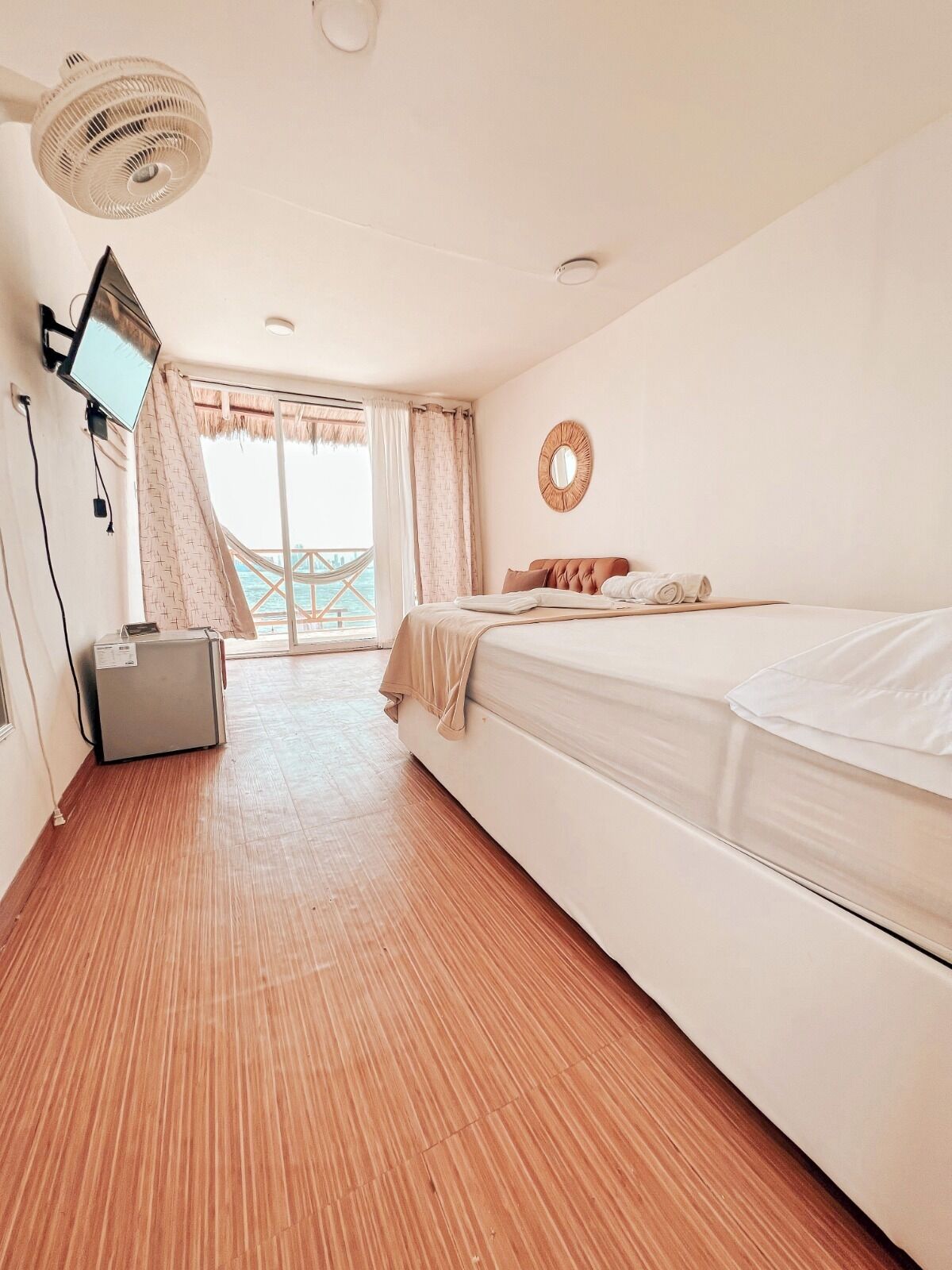 Dobbeltrom – deluxe, balkong, sjøutsikt | Wi-fi (inkludert)