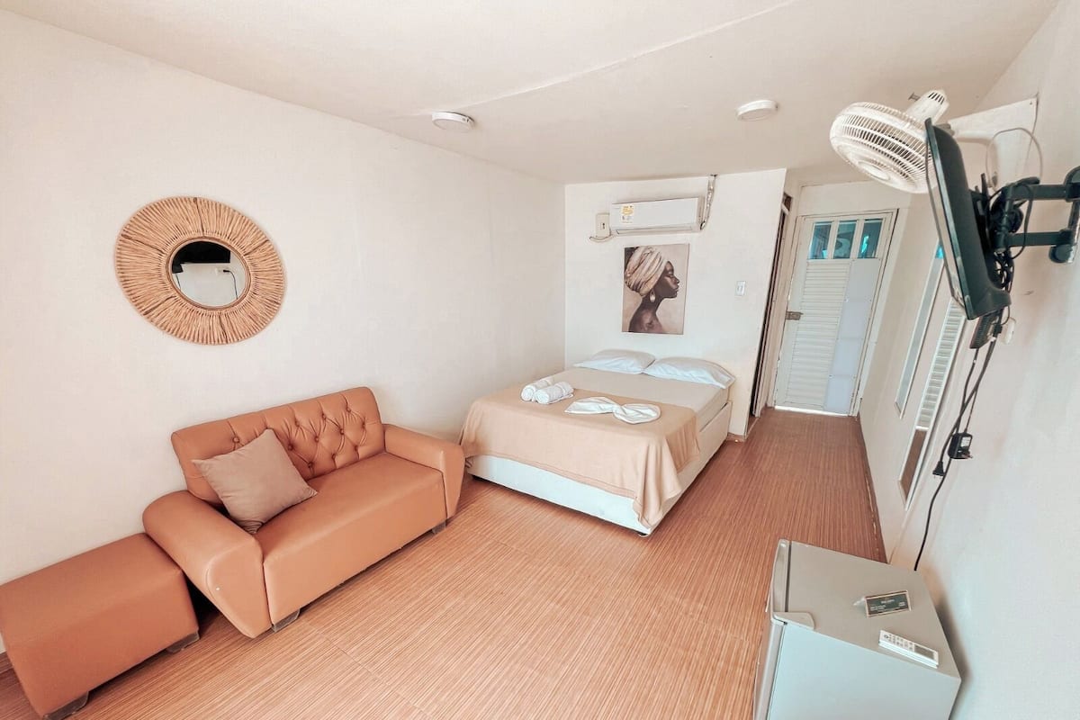 Habitación doble Deluxe, balcón, vista al mar | Wifi gratis