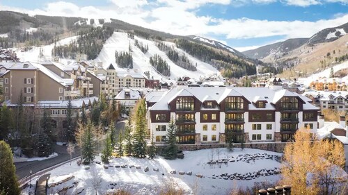 2 Hyatt Residence Club Mountain Lodge Resort