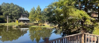 Cozy Retreat Home - Oak