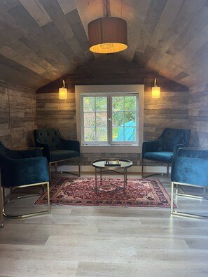 Interior - Dreamy waterfront cottage w/ private dock large yard w/ backyard bar/game room (Honeymoon Bay)