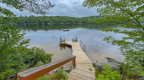 All seasons Peaceful 6-bedroom house in charming Harrison perfect for families