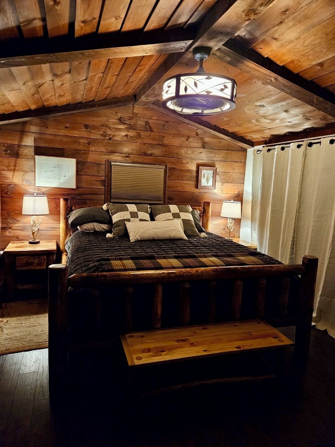 3 chambres, fer et planche à repasser, Wi-Fi gratuit, draps fournis