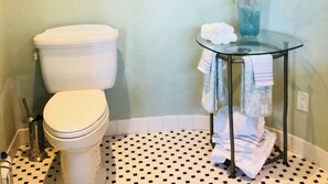 Hair dryer, towels - Lakeview Room With Hand-Painted Decor, Antique Bath (Bigfork)