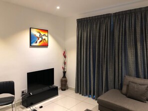 Living area - EMBASSY GARDENS - Cantoments (Accra)