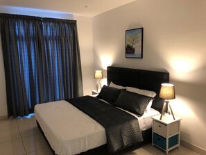 Iron/ironing board, WiFi, bed sheets - EMBASSY GARDENS - Cantoments (Accra)