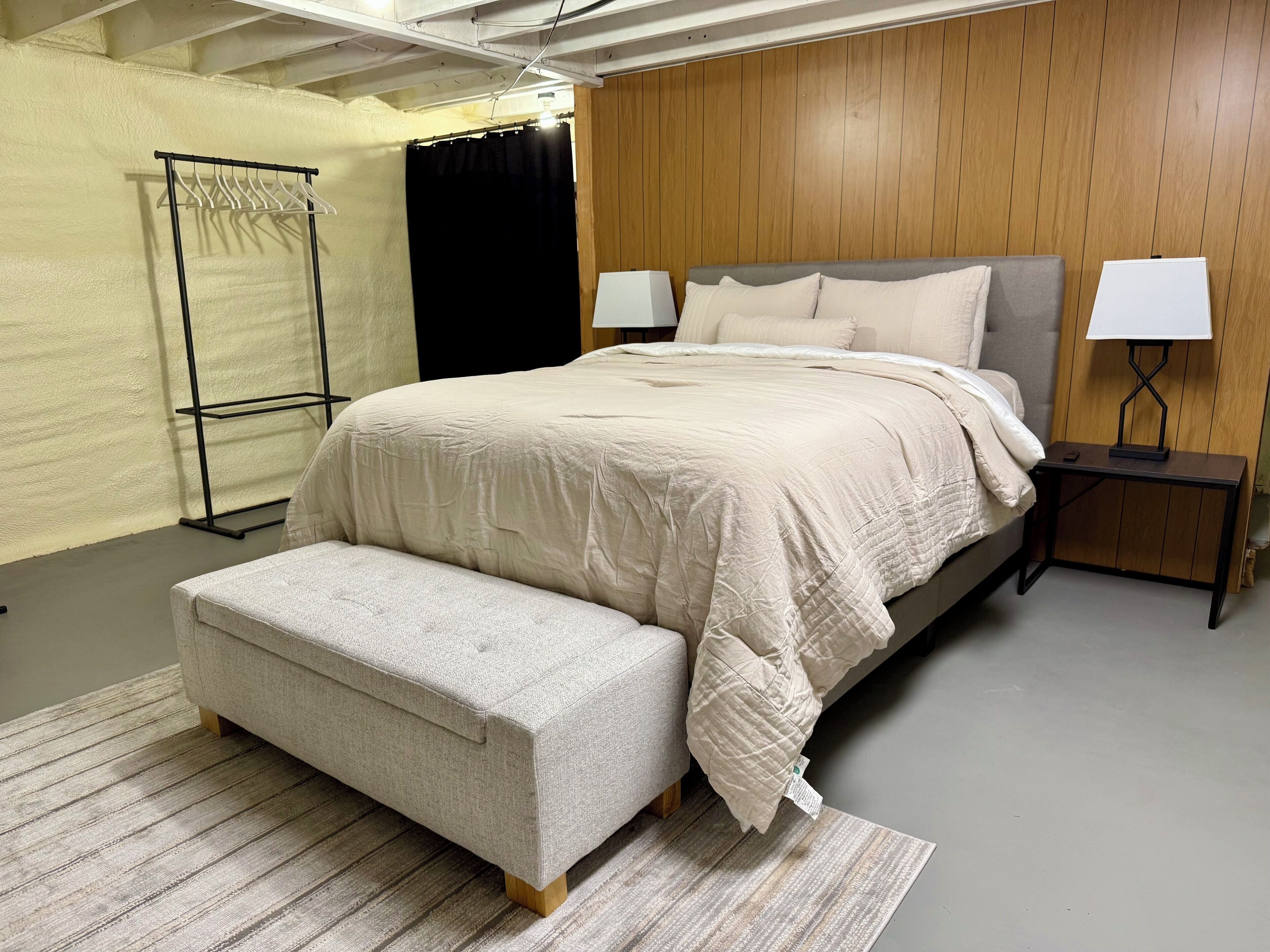 1 bedroom, WiFi, bed sheets