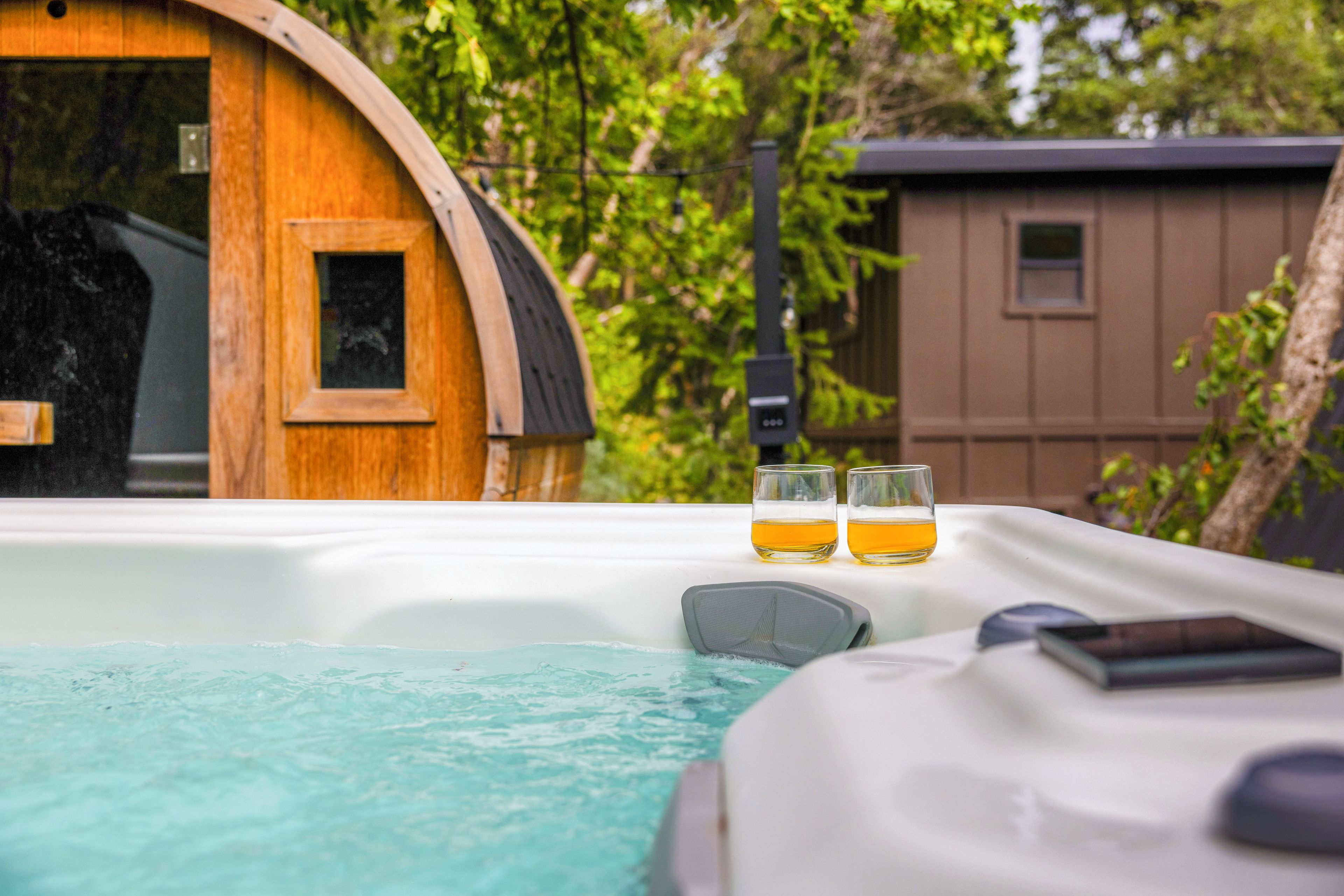 Bain à remous extérieur