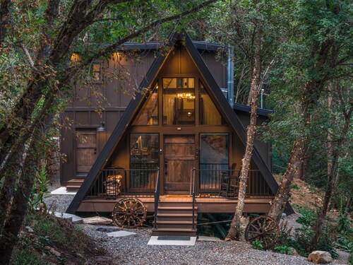 Newly Remodeled A-Frame 5 min drive to Sundance