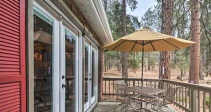 Pine Cone Cottage: Woodland Escape