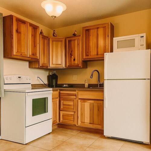 Peaceful 1-bed studio cottage in Gering perfect for relaxing stay