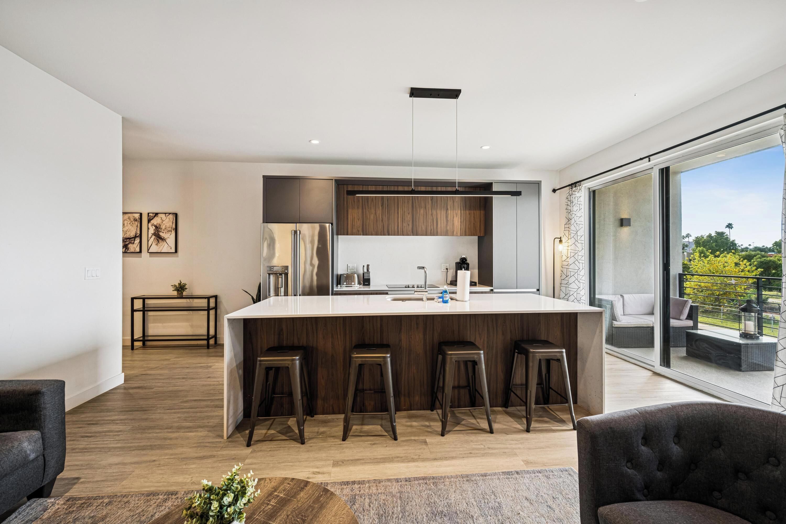2 Queen, 1 Double Suite | Interior
