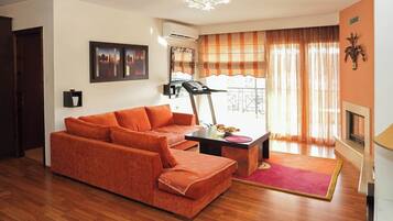 Apartment | 2 bedrooms, Internet