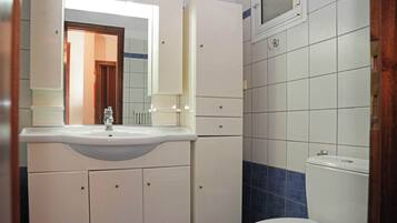 Apartment | 2 bedrooms, Internet