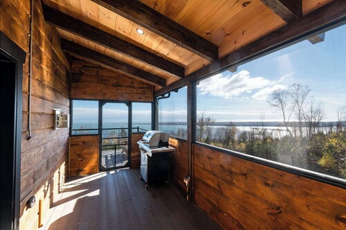 Les Éboulements: Chalet, View, Spa & Activities