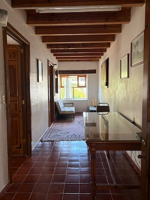 Værelse med 2 enkeltsenge | Opholdsområde