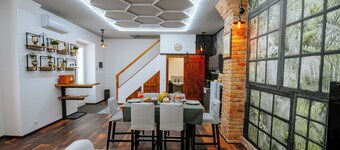 1-Minute Walk to Main Square, Wellness Access