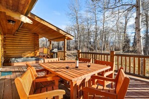 Outdoor dining - Quaking Aspen Getaway (Driggs)