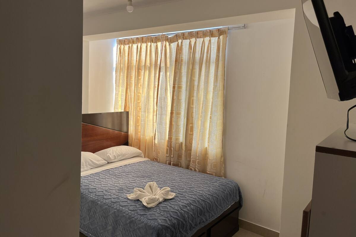 Double or Twin Room | Free WiFi