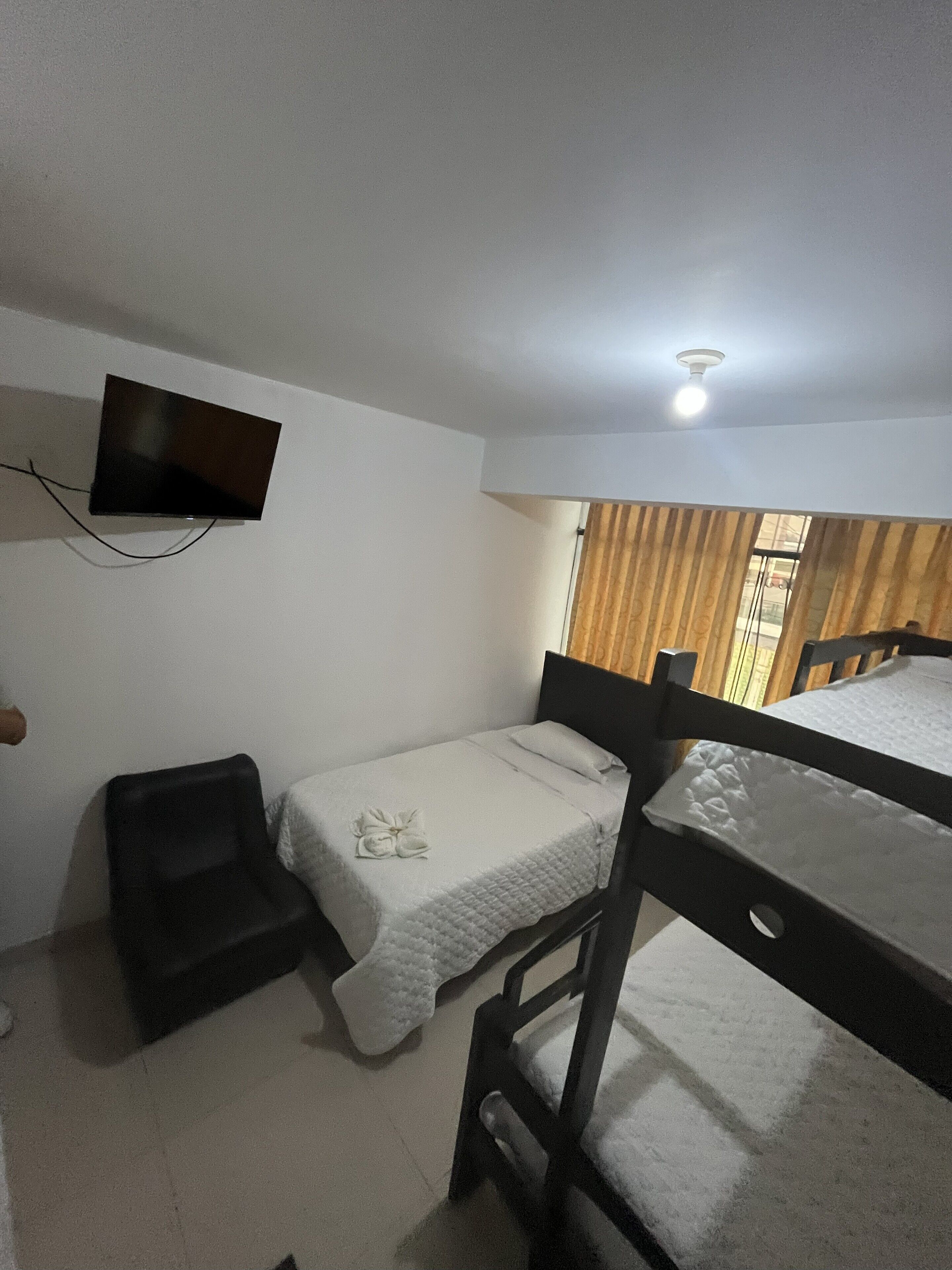 Quarto triplo | Wi-Fi de cortesia