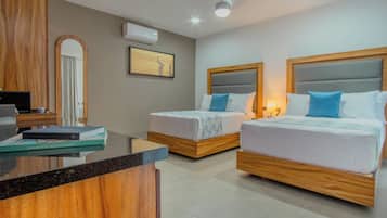 Familien-Suite | Hochwertige Bettwaren, Pillowtop-Betten, Minibar, Zimmersafe