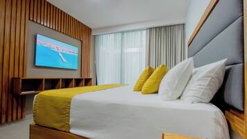 Premium bedding, pillow-top beds, minibar, in-room safe